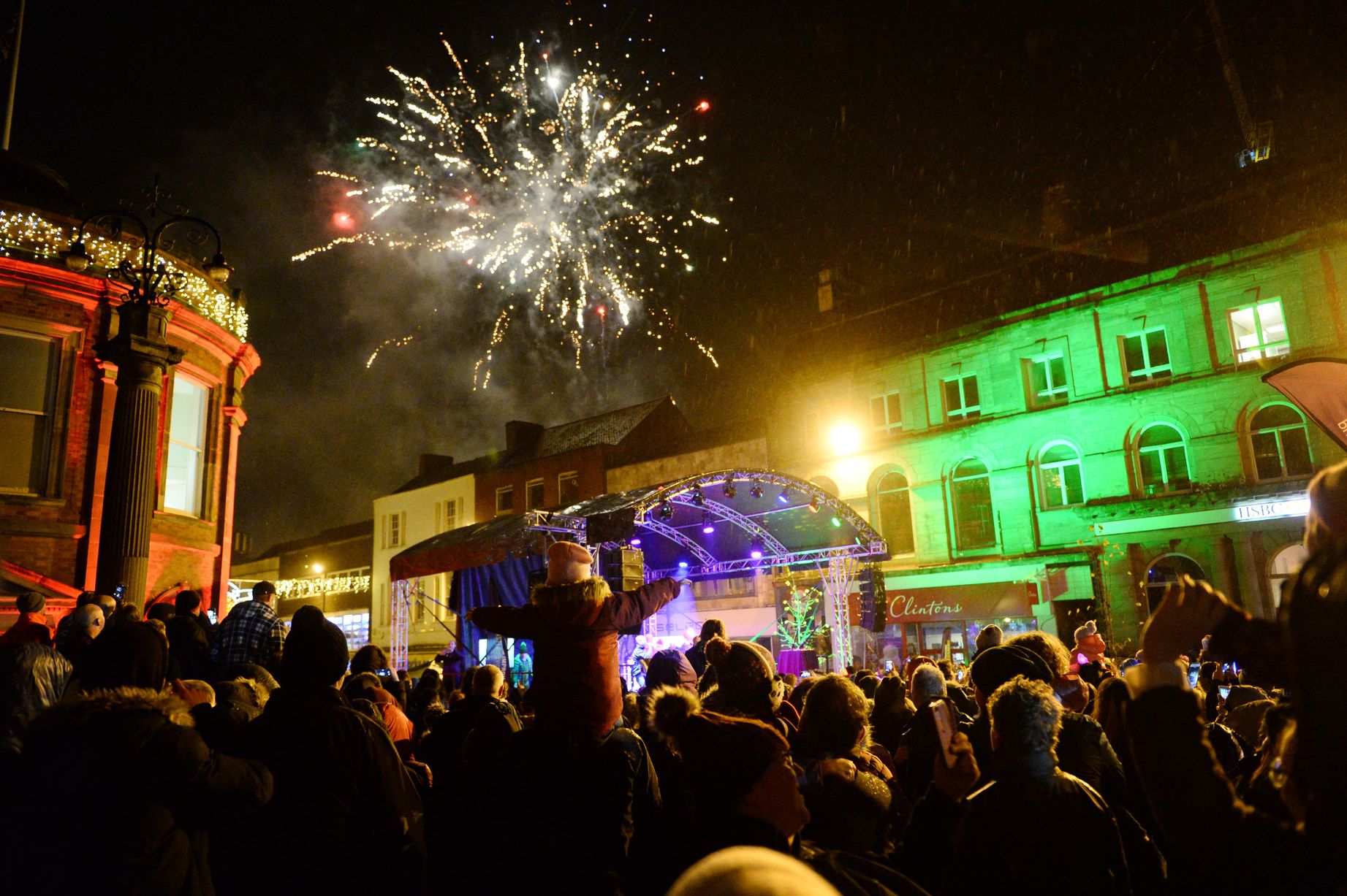 Thousands turn out for NUL Christmas Lights Event